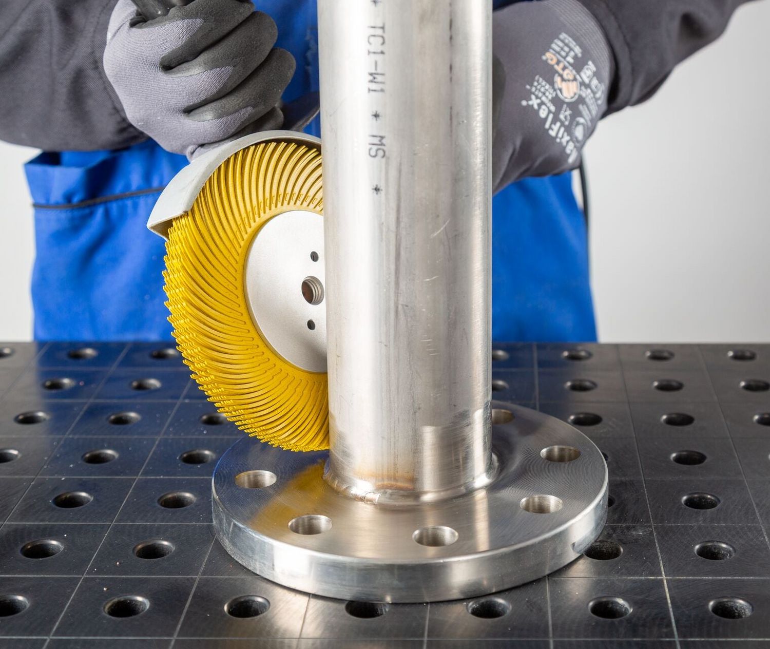 CIBO BRISTLE BRUSHES